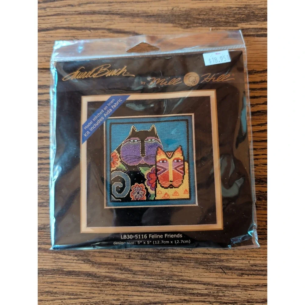 New Mill Hill Kit Laurel Burch Beaded LB30-5116 Feline Friends